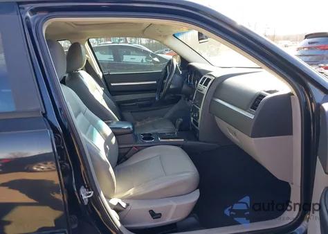 2009 Dodge Charger Sxt z USA, uszkodzony, nr VIN 2B3LA33V79H506535